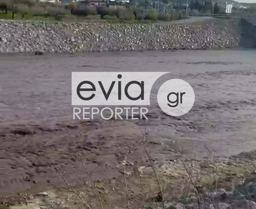 Κελαϊδίτης στο eviareporter: Προβλήματα στο οδικό δίκτυο από το σφοδρό πέρασμα της κακοκαιρίας στην κεντρική Εύβοια